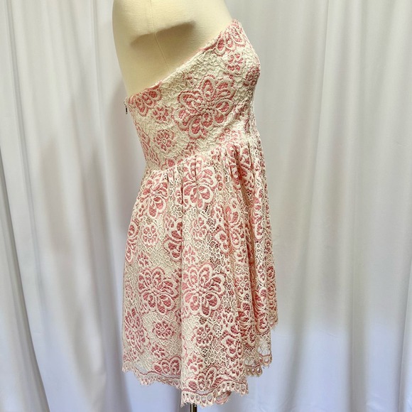 NBD Revolve Lace Babydoll Dress Womens M Short‎ Strapless Minidress Floral Y2K - Picture 4 of 8